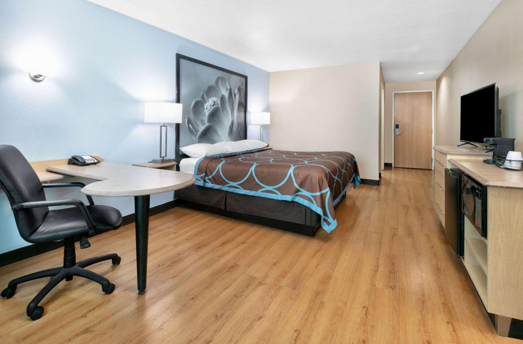Super 8 By Wyndham New Braunfels I-35 Hotell Eksteriør bilde