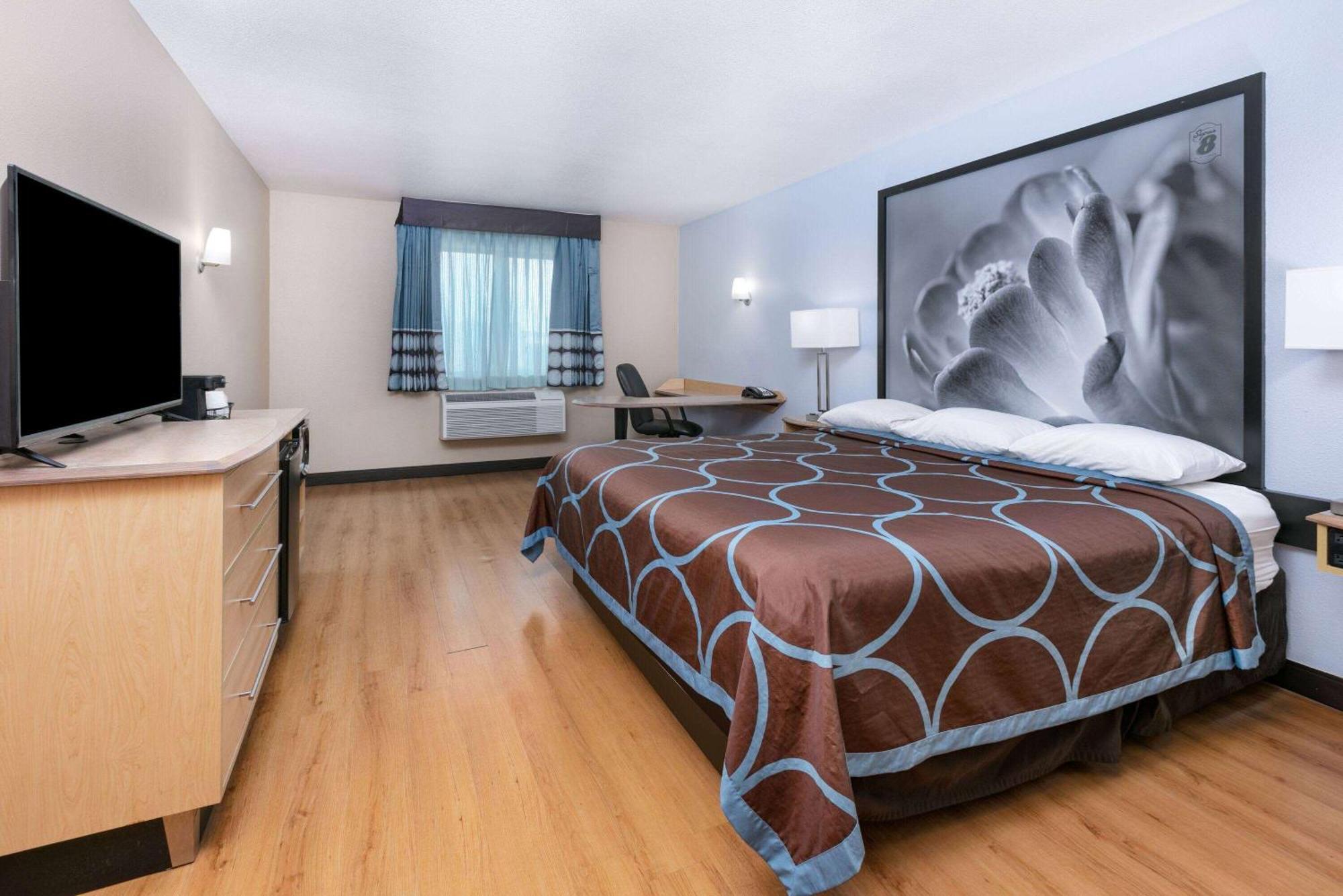 Super 8 By Wyndham New Braunfels I-35 Hotell Eksteriør bilde