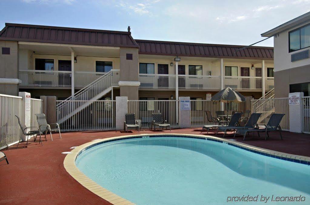 Super 8 By Wyndham New Braunfels I-35 Hotell Eksteriør bilde